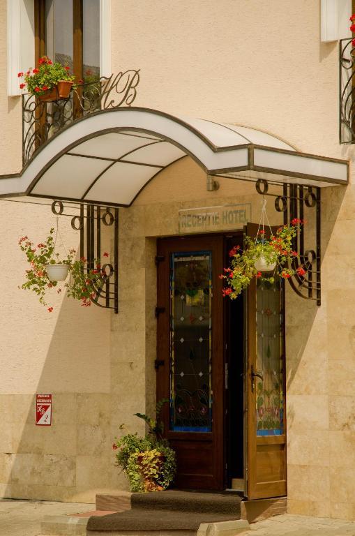 Hotel Belleville Iasi Exterior photo